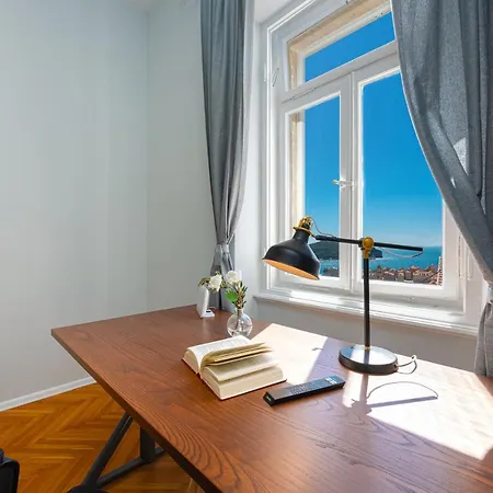 Summer Wind Apartment