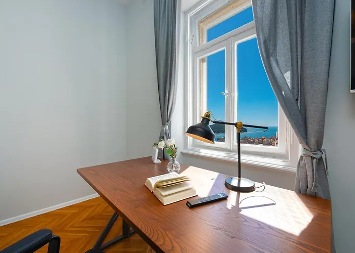 Summer Wind Apartment